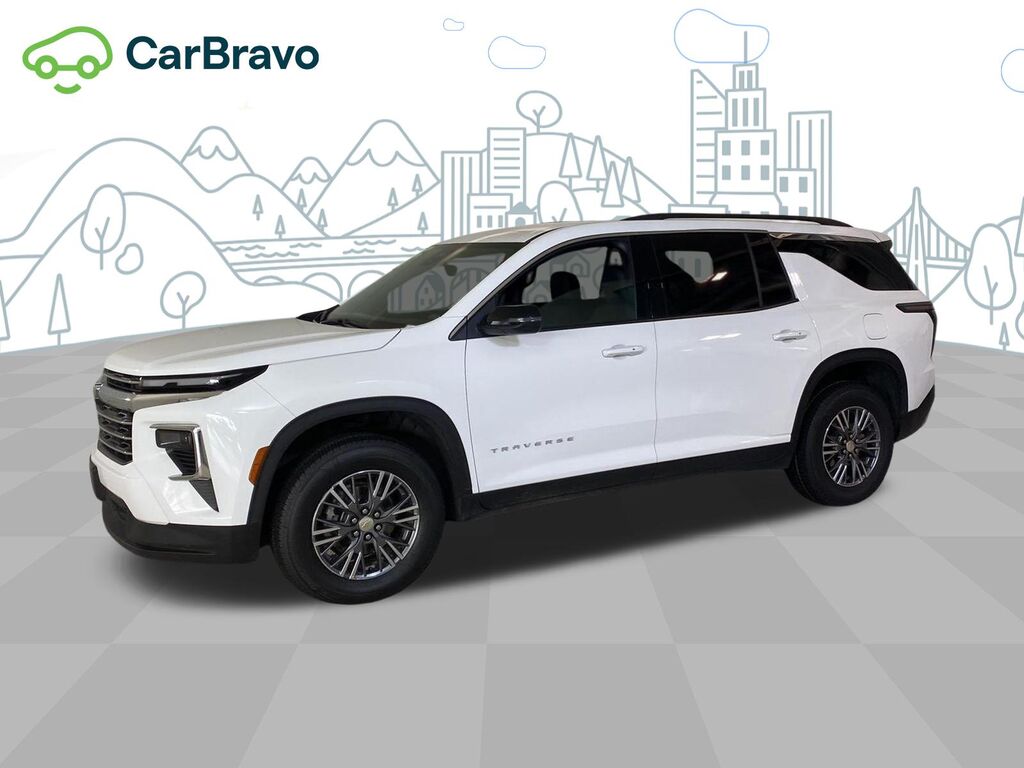 2025 Chevrolet Traverse LT — photo 1 of 7