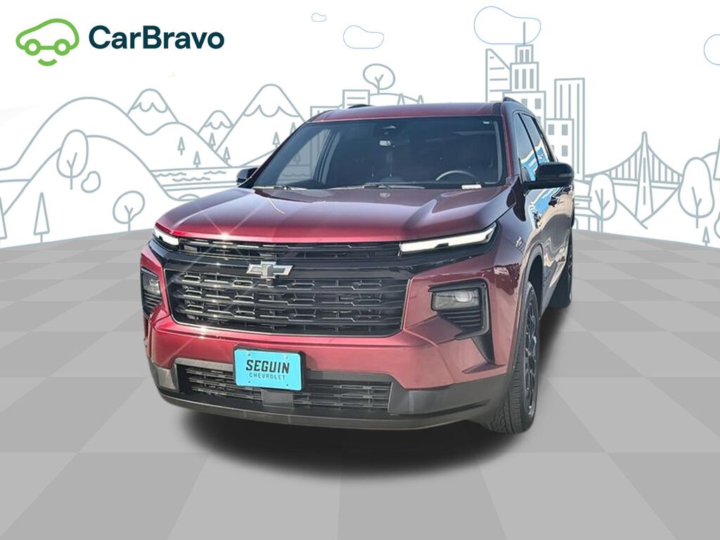 2025 Chevrolet Traverse LT — photo 1 of 6