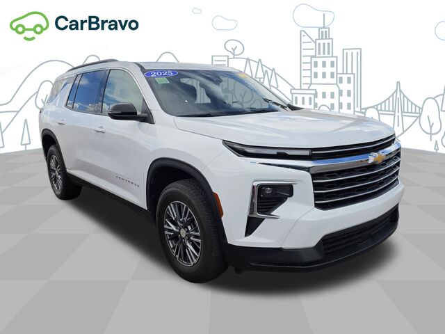 2025 Chevrolet Traverse LT