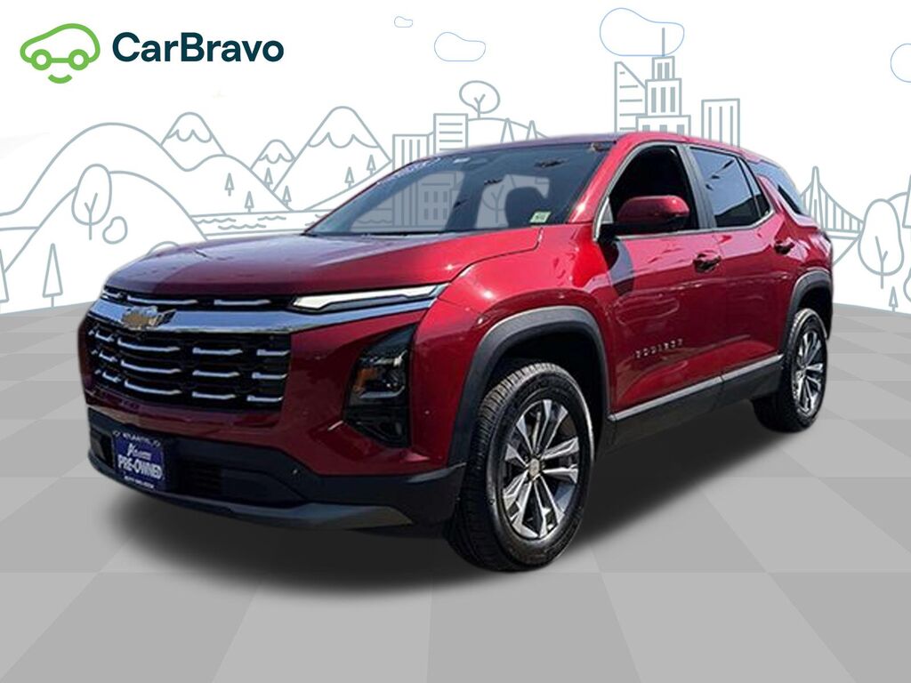 2025 Chevrolet Traverse LT — photo 1 of 6