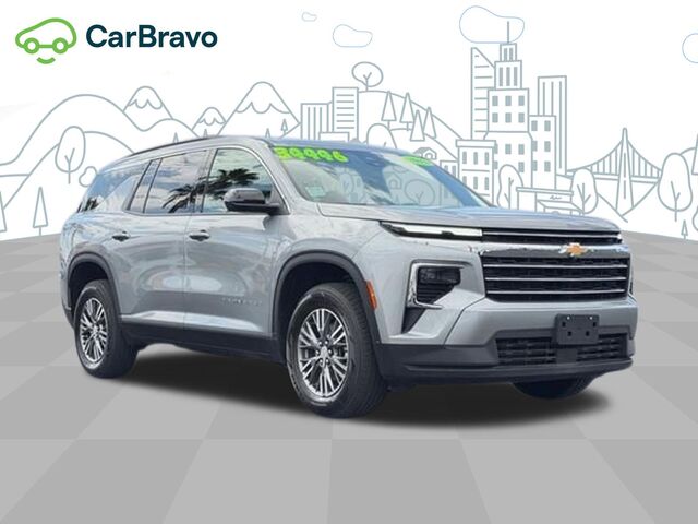 2025 Chevrolet Traverse LT