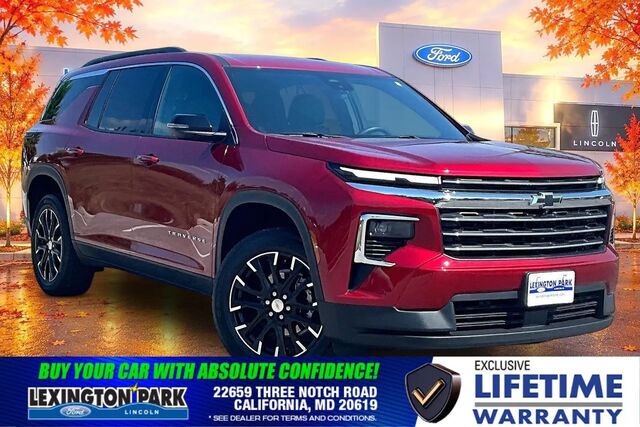 2025 Chevrolet Traverse LT