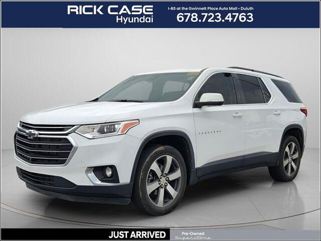 2021 Chevrolet Traverse LT Leather — photo 1 of 13