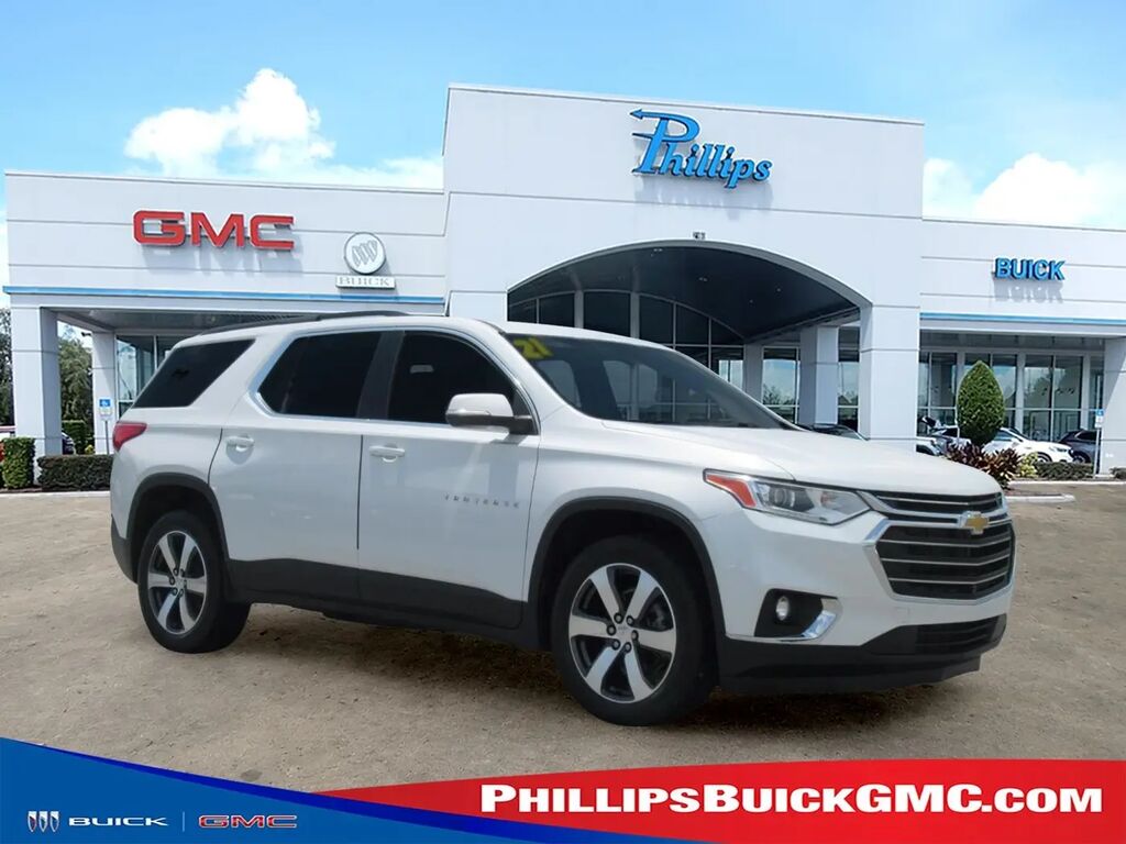 2021 Chevrolet Traverse LT Leather — photo 1 of 13