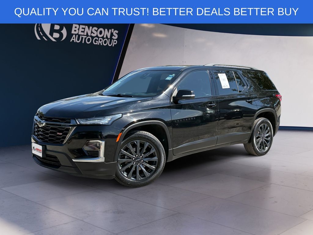 2023 Chevrolet Traverse RS — photo 1 of 13