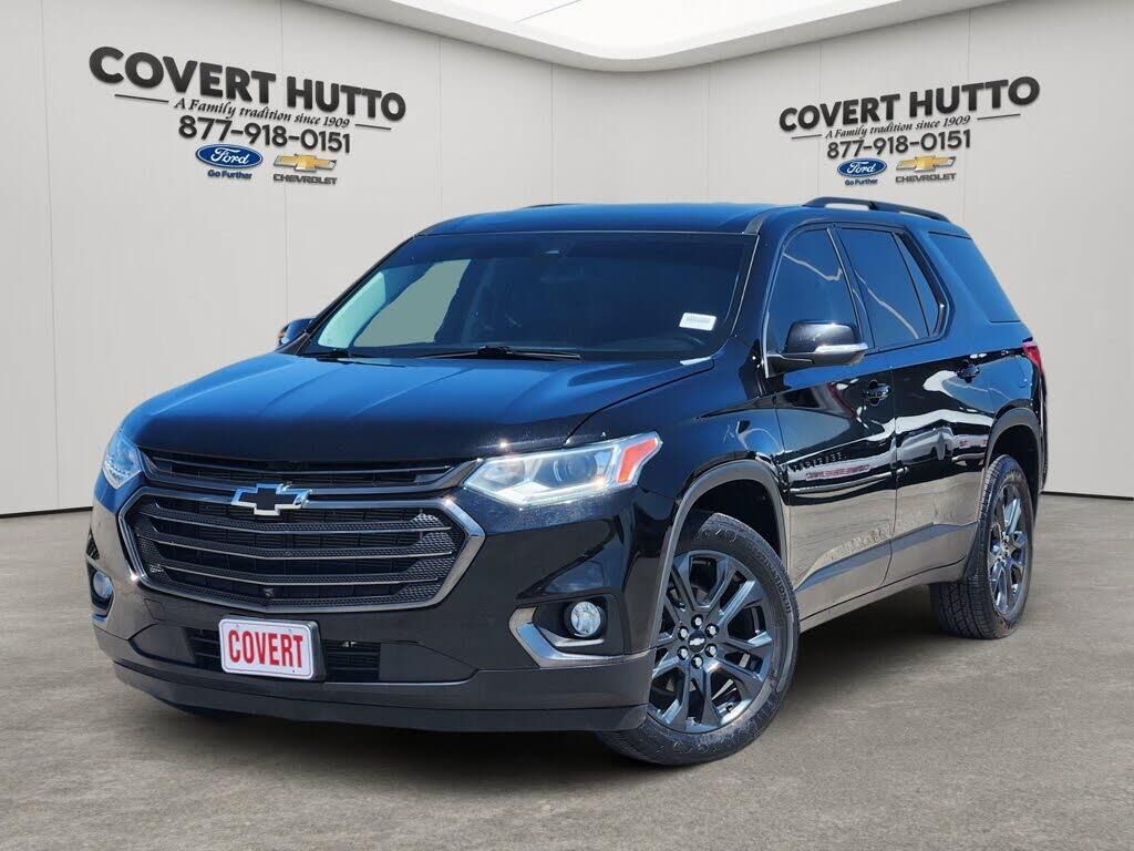 2021 Chevrolet Traverse RS — photo 1 of 15