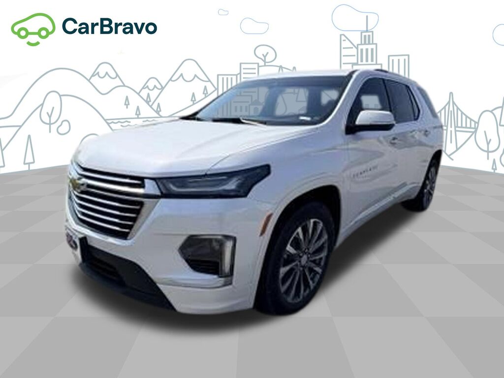 2023 Chevrolet Traverse Premier — photo 1 of 6