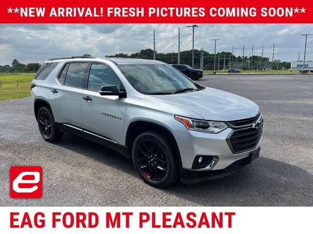 2020 Chevrolet Traverse Premier — photo 1 of 26