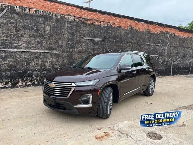 2023 Chevrolet Traverse Premier — photo 1 of 13