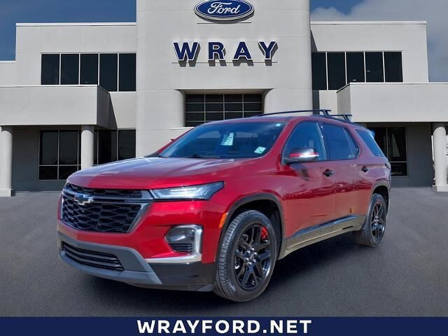 2022 Chevrolet Traverse Premier — photo 1 of 12
