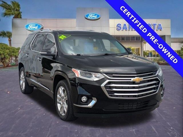 2021 Chevrolet Traverse High Country — photo 1 of 26