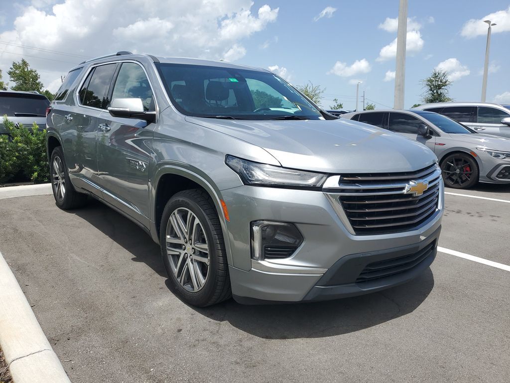 2023 Chevrolet Traverse High Country — photo 1 of 13