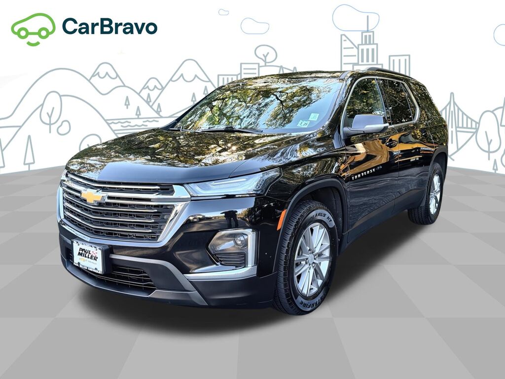 2024 Chevrolet Traverse Limited LT Cloth — photo 1 of 7