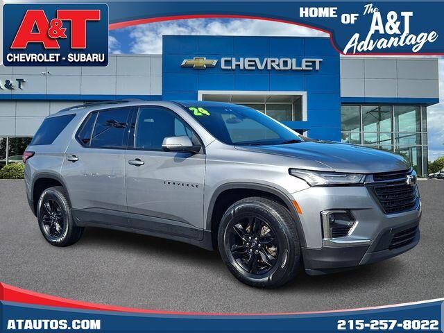 2024 Chevrolet Traverse Limited LT Cloth