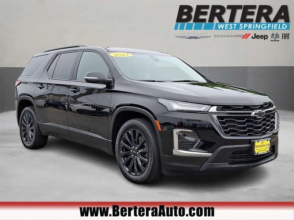 2024 Chevrolet Traverse Limited RS — photo 1 of 13