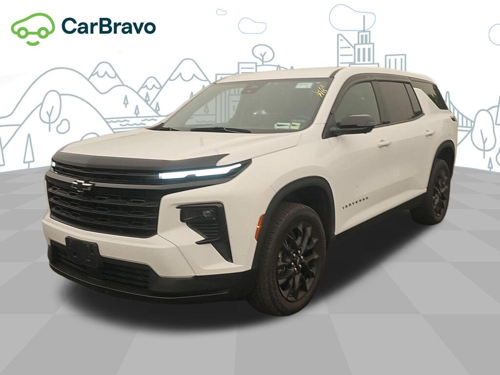 2024 Chevrolet Traverse LS — photo 1 of 6