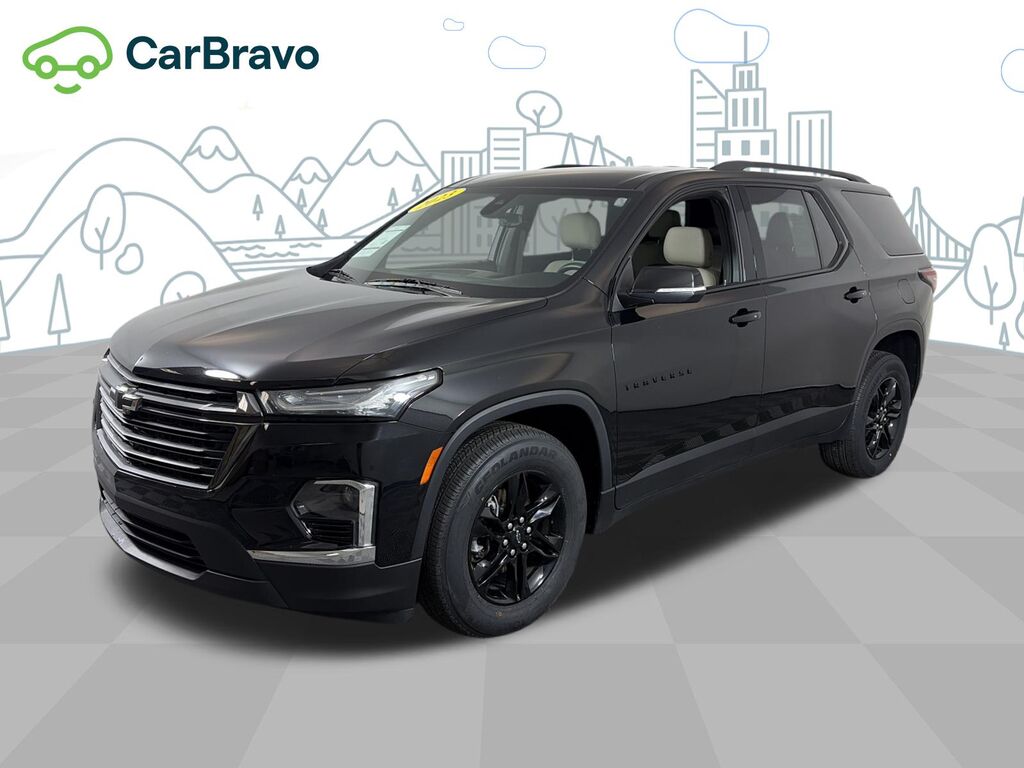 2023 Chevrolet Traverse LS — photo 1 of 5