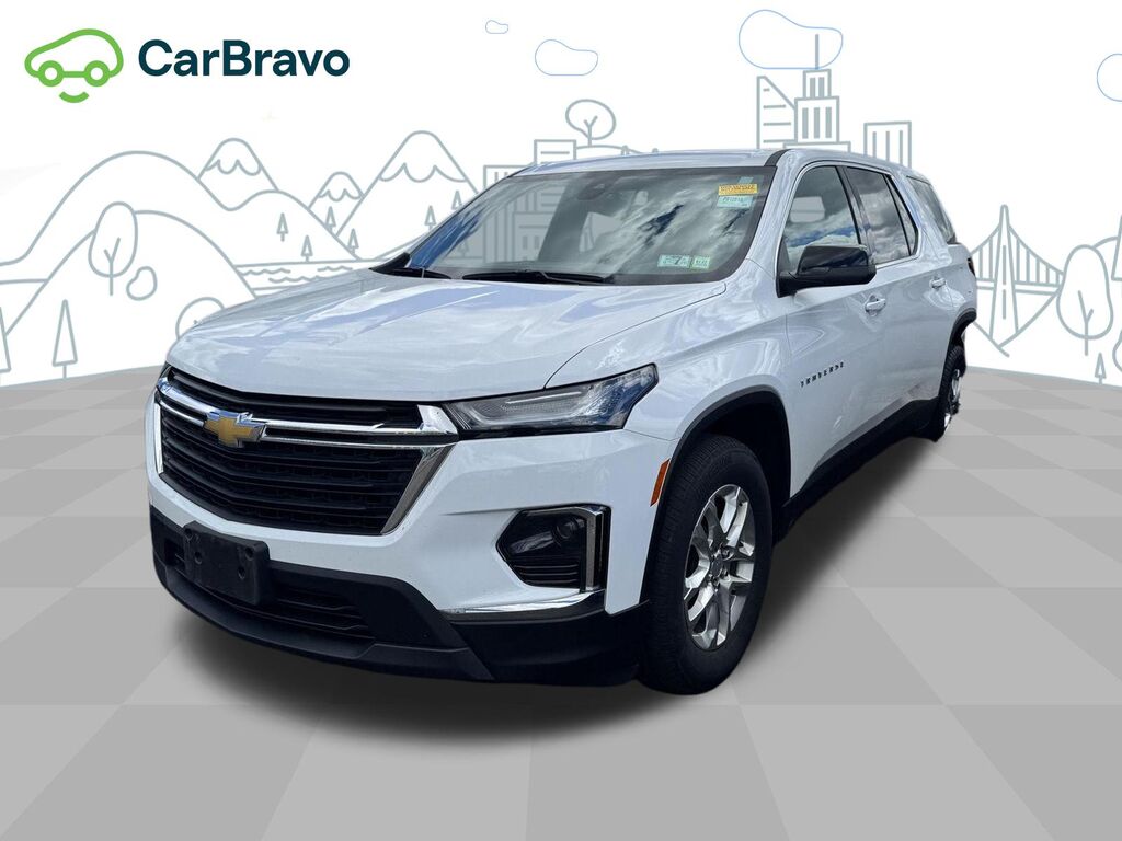 2023 Chevrolet Traverse LS — photo 1 of 6