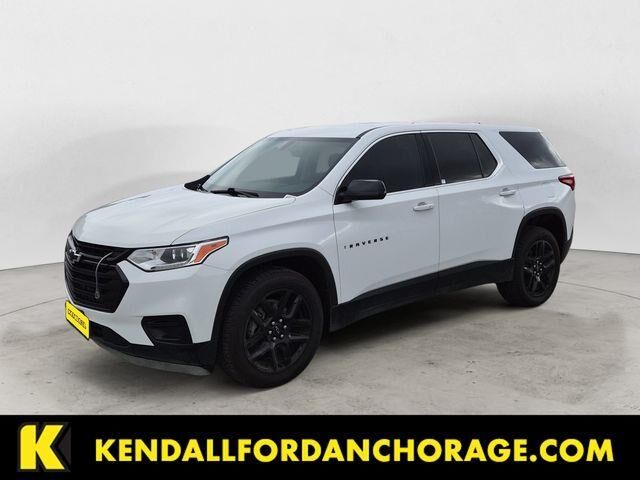 2019 Chevrolet Traverse LS — photo 1 of 13
