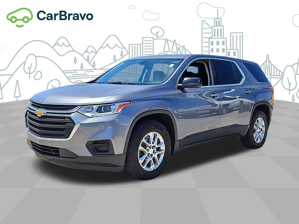 2021 Chevrolet Traverse LS — photo 1 of 6