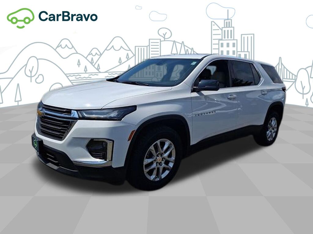 2023 Chevrolet Traverse LS — photo 1 of 6