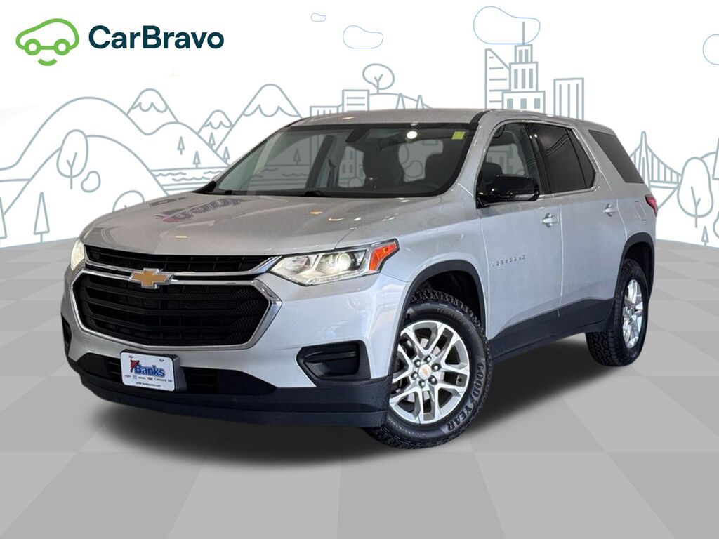 2020 Chevrolet Traverse LS — photo 1 of 6