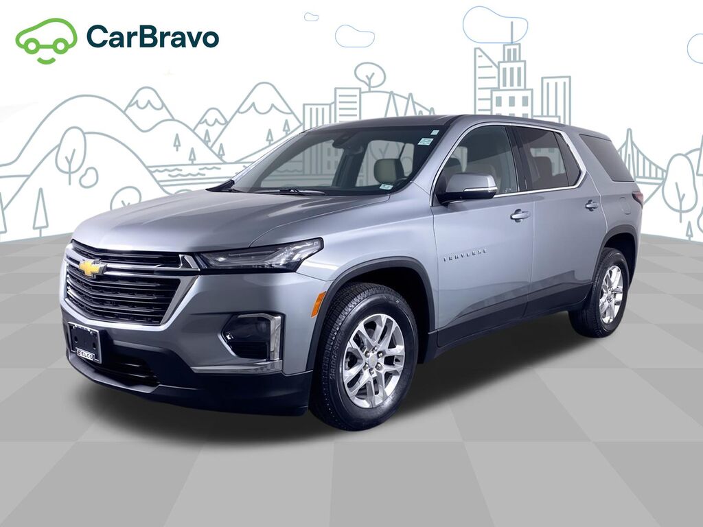 2023 Chevrolet Traverse LS — photo 1 of 7