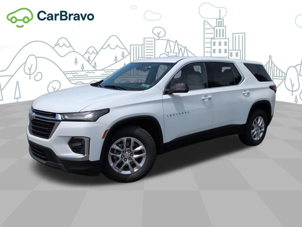 2022 Chevrolet Traverse LS — photo 1 of 6