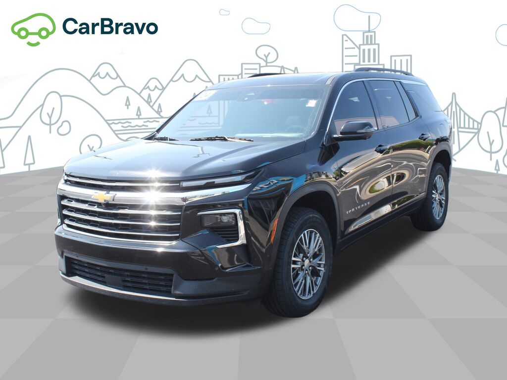 2024 Chevrolet Traverse LT — photo 1 of 7