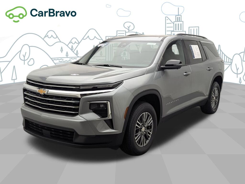 2024 Chevrolet Traverse LT — photo 1 of 6