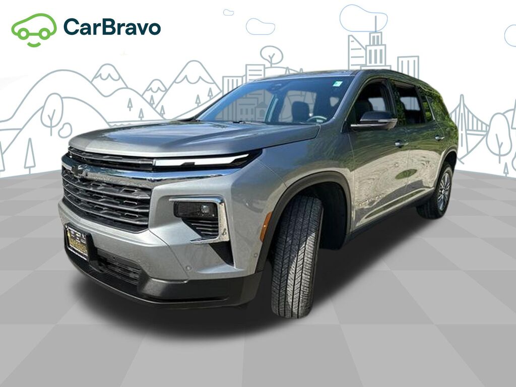 2026 Chevrolet Traverse LT — photo 1 of 6