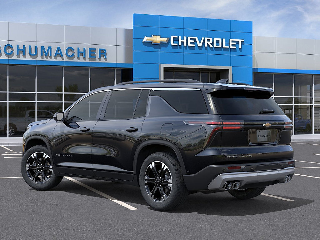 2027 Chevrolet Traverse LT — photo 1 of 1