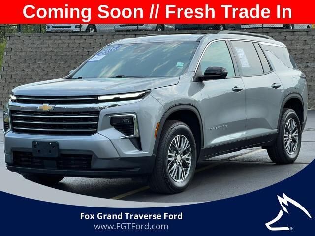 2026 Chevrolet Traverse LT — photo 1 of 26