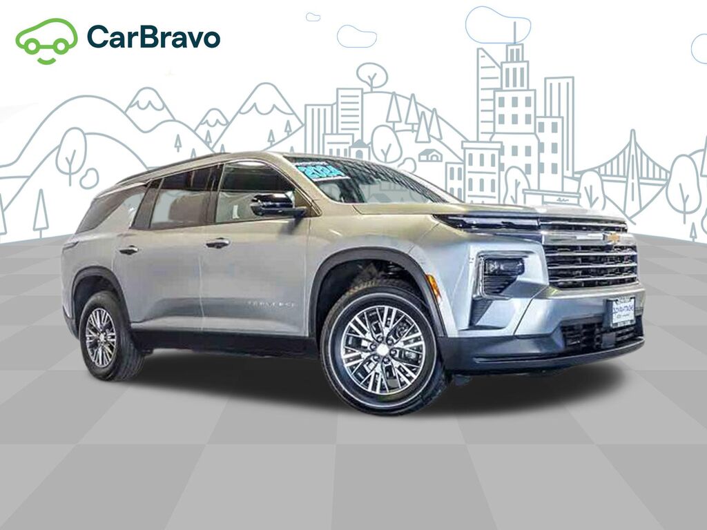 2024 Chevrolet Traverse LT — photo 1 of 6