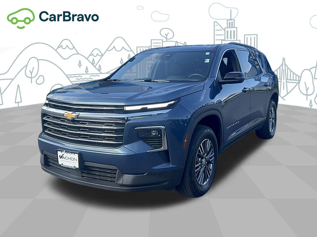 2026 Chevrolet Traverse LT — photo 1 of 6