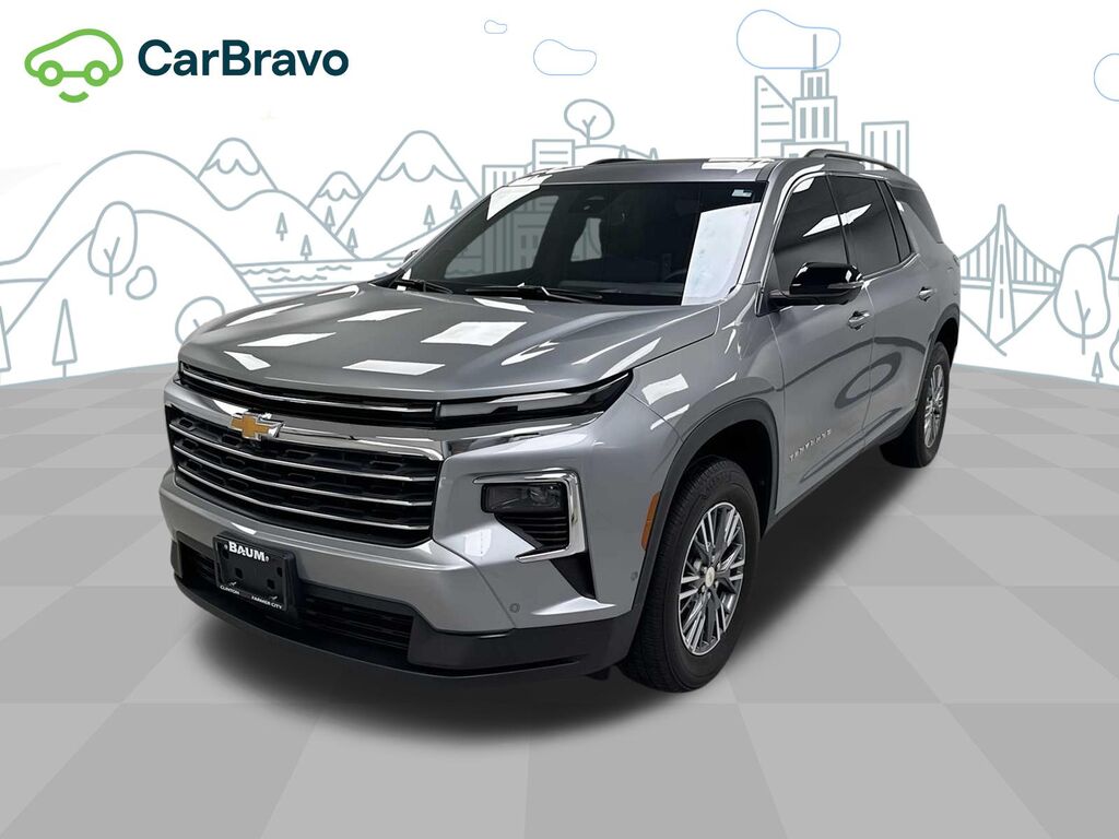 2024 Chevrolet Traverse LT — photo 1 of 6
