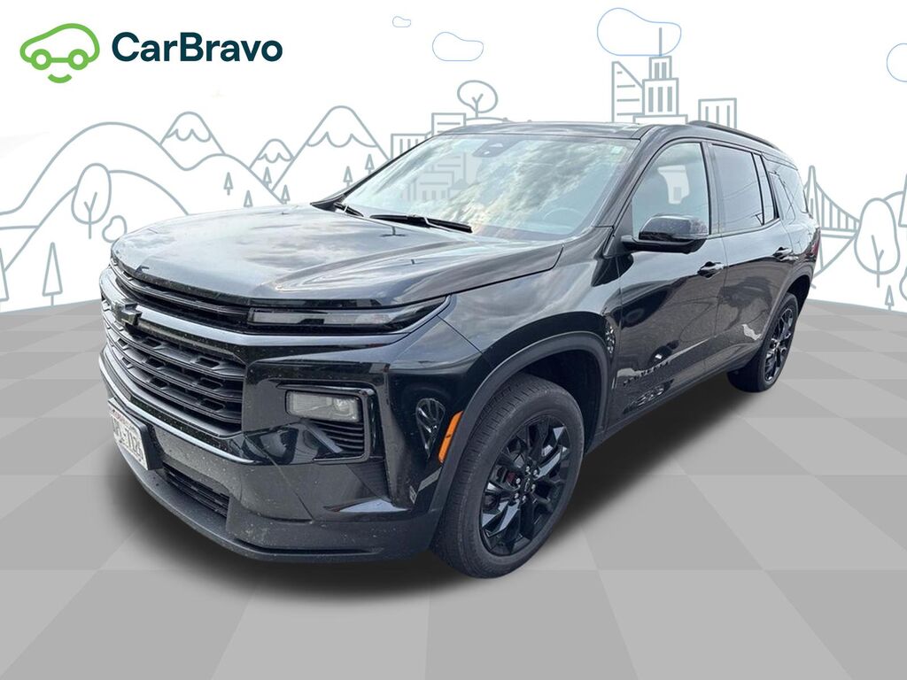 2024 Chevrolet Traverse LT — photo 1 of 6