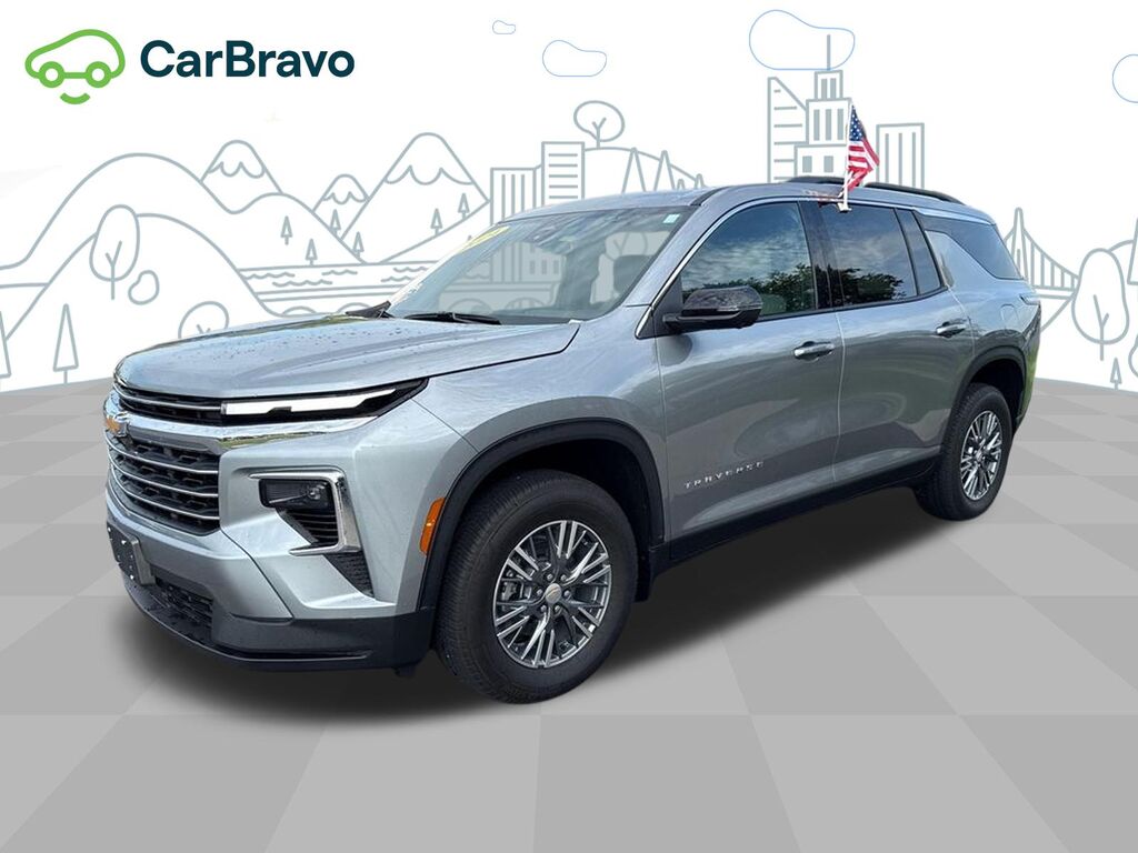 2024 Chevrolet Traverse LT — photo 1 of 7
