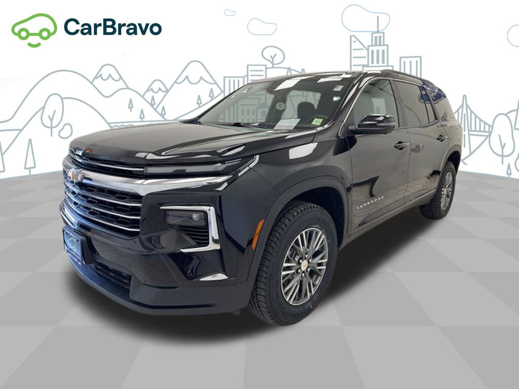 2024 Chevrolet Traverse LT — photo 1 of 6