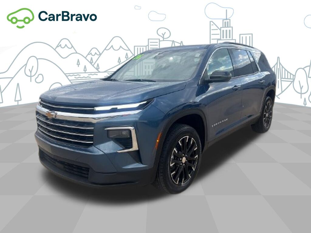 2026 Chevrolet Traverse LT — photo 1 of 7