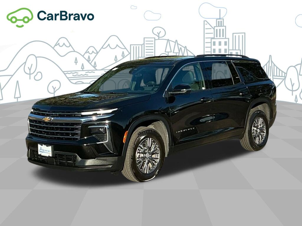 2026 Chevrolet Traverse LT — photo 1 of 7