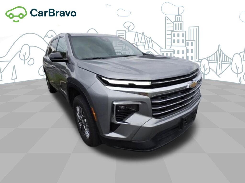 2026 Chevrolet Traverse LT — photo 1 of 7