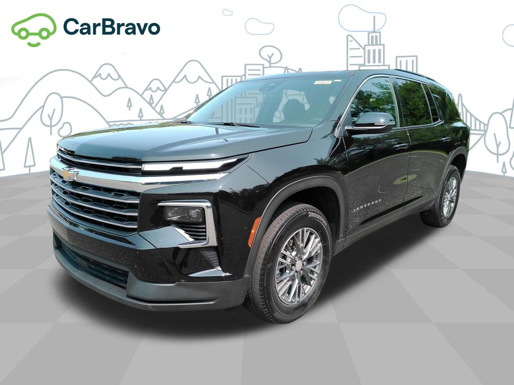 2026 Chevrolet Traverse LT — photo 1 of 6