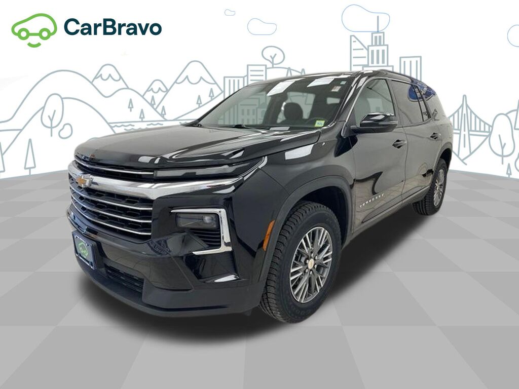 2026 Chevrolet Traverse LT — photo 1 of 6