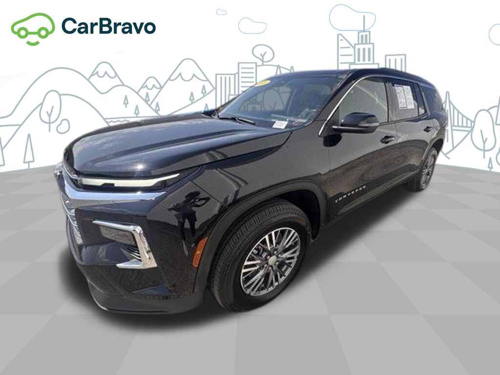2026 Chevrolet Traverse LT — photo 1 of 6