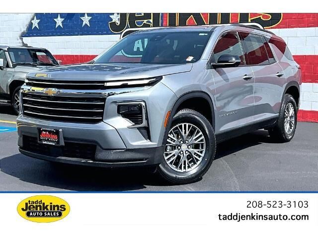 2024 Chevrolet Traverse LT