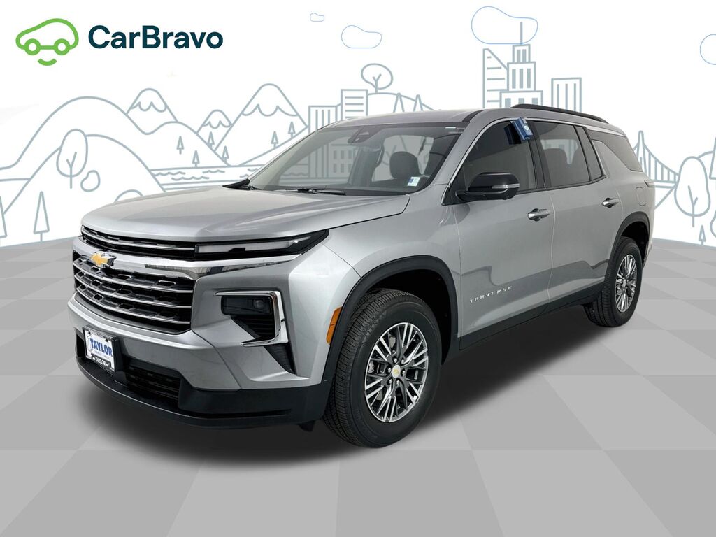 2024 Chevrolet Traverse LT — photo 1 of 7