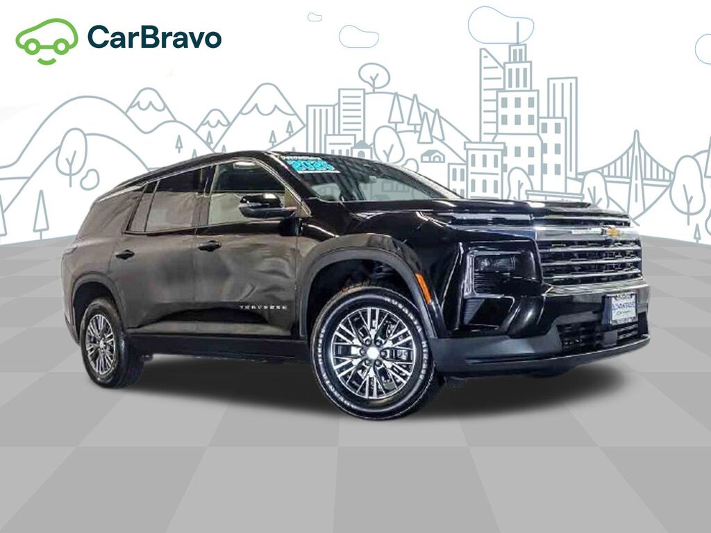 2026 Chevrolet Traverse LT — photo 1 of 7
