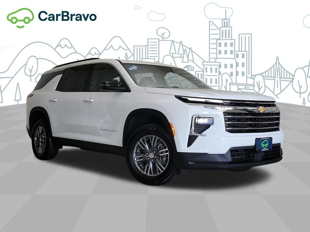2026 Chevrolet Traverse LT — photo 1 of 6