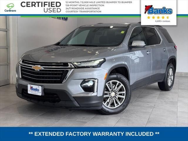 2023 Chevrolet Traverse LT Cloth — photo 1 of 13